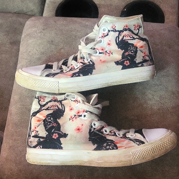 RAAD used Samourai and Pink Flowers white High top - Picture 3 of 5